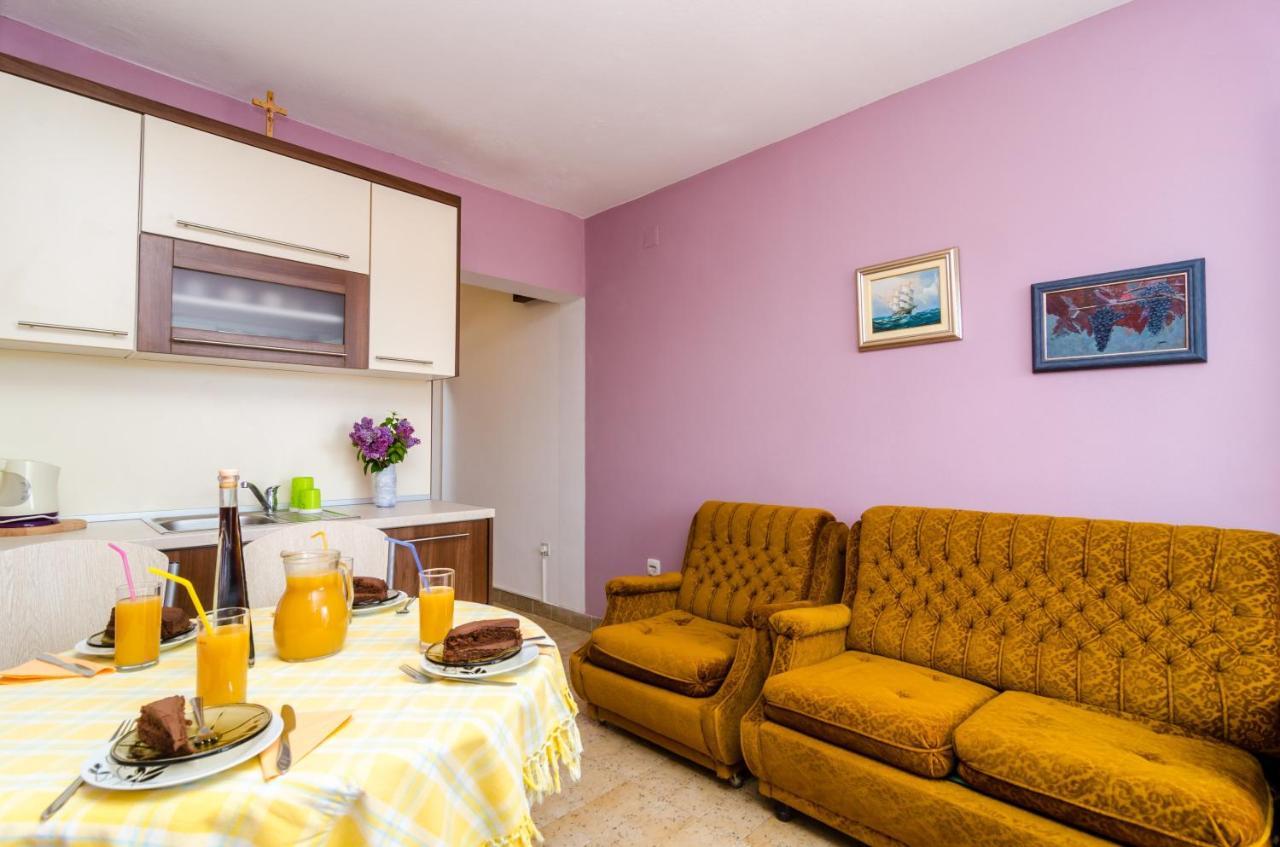 Bay Of Dreams Apartment
