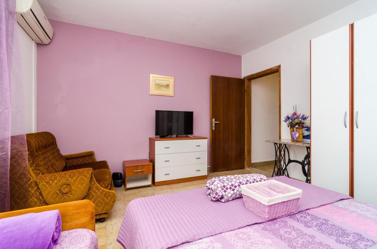 Bay Of Dreams Apartment